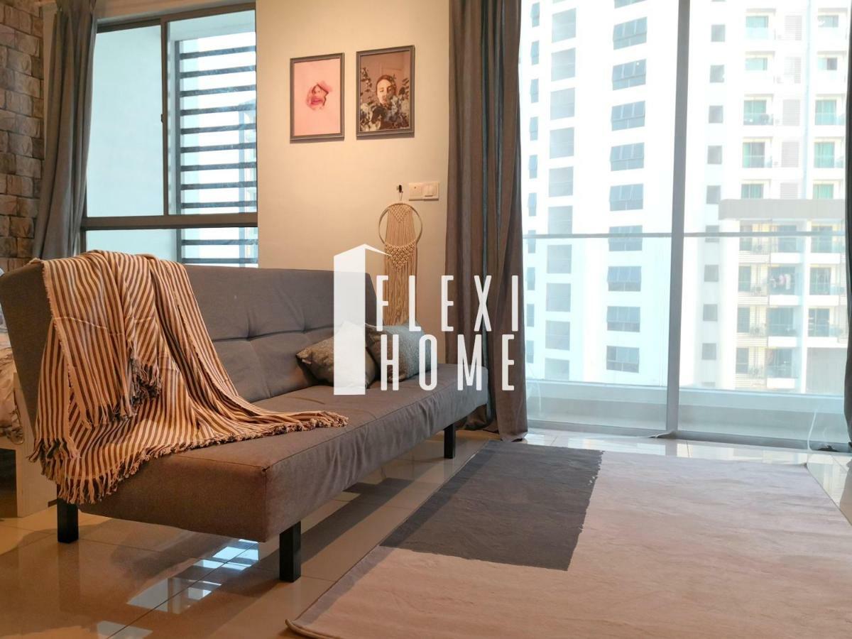 Colour-Theme Designed, Private Studio Home, Cybersquare 27B Cyberjaya, Flexihome-My Екстер'єр фото