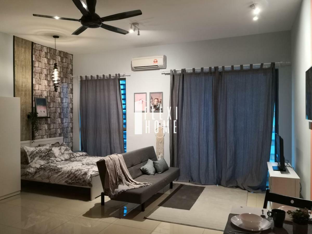 Colour-Theme Designed, Private Studio Home, Cybersquare 27B Cyberjaya, Flexihome-My Екстер'єр фото