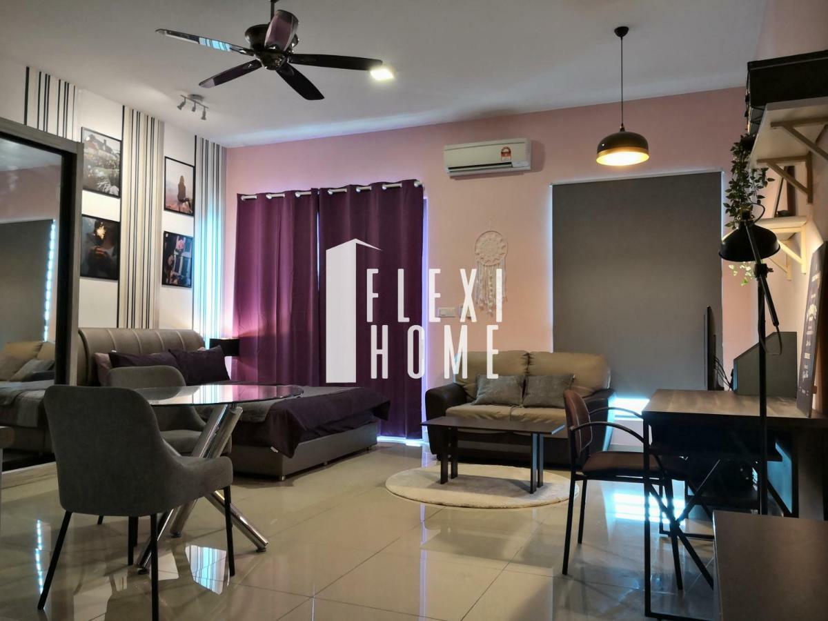 Colour-Theme Designed, Private Studio Home, Cybersquare 27B Cyberjaya, Flexihome-My Екстер'єр фото